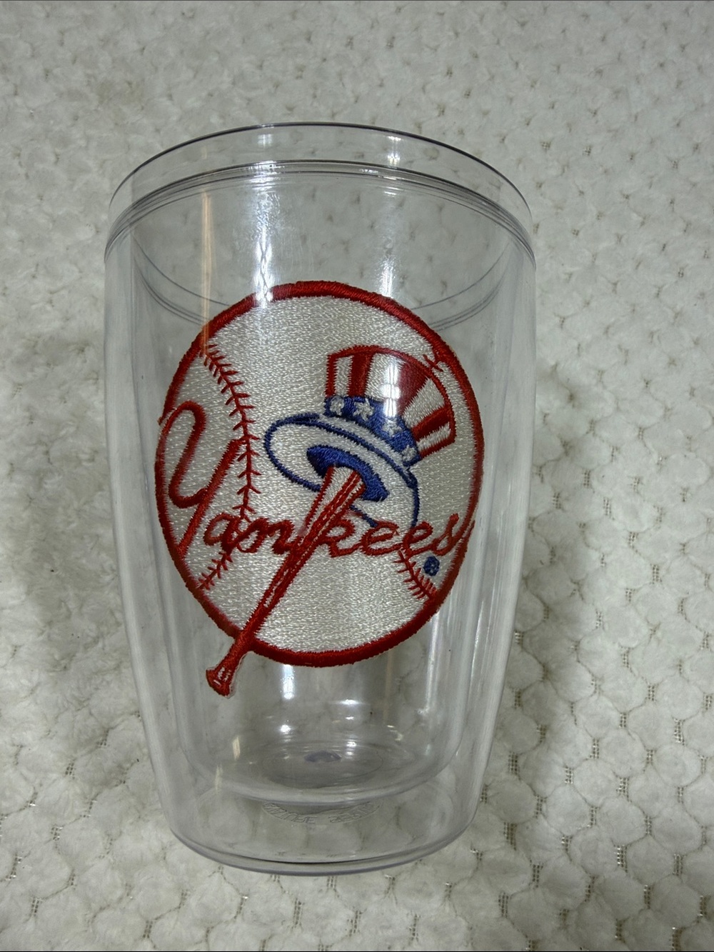 New York Yankees Clear Tervis Tumbler with Red & Blue Logo